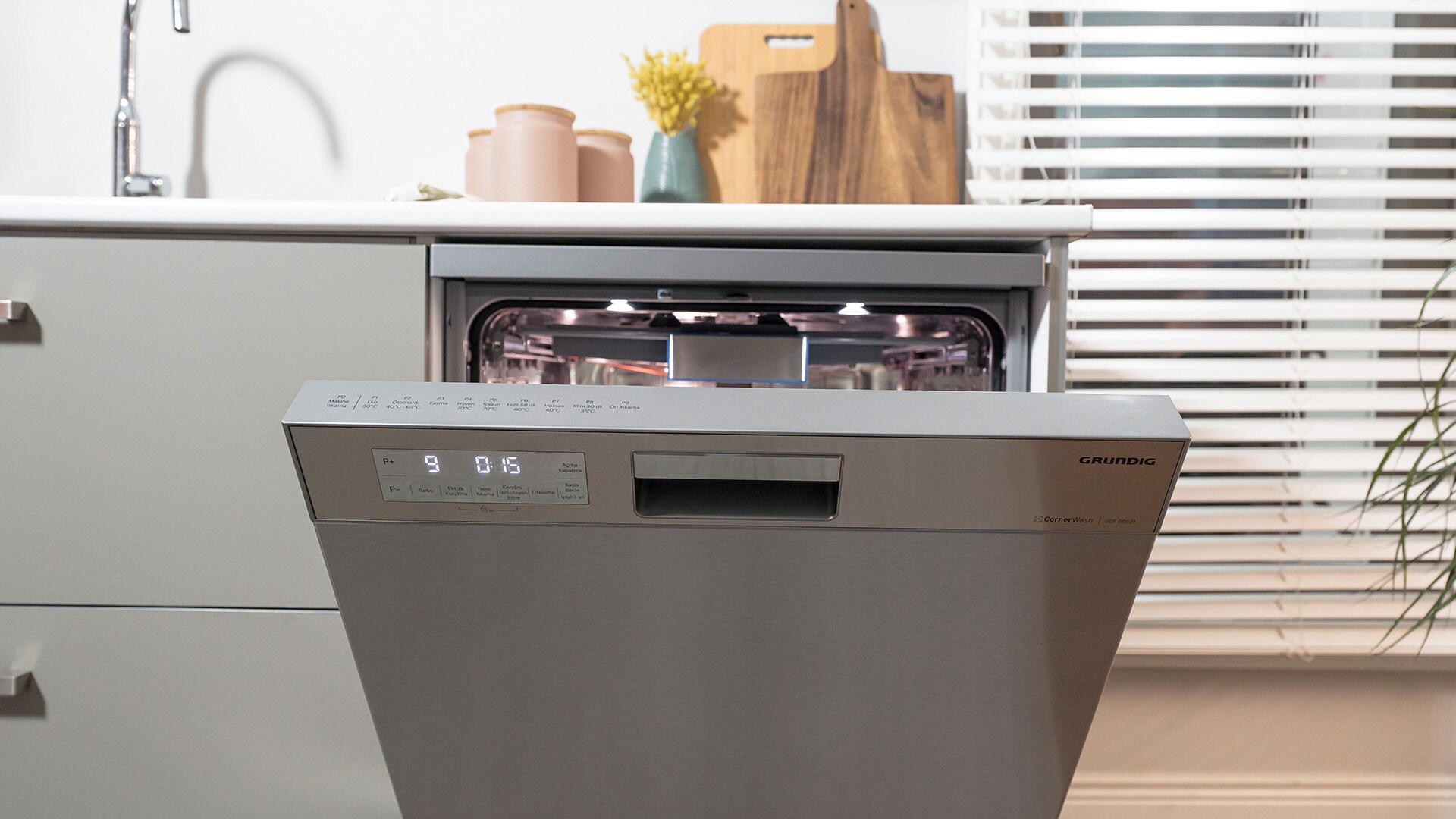 Grundig integrated hot sale dishwasher