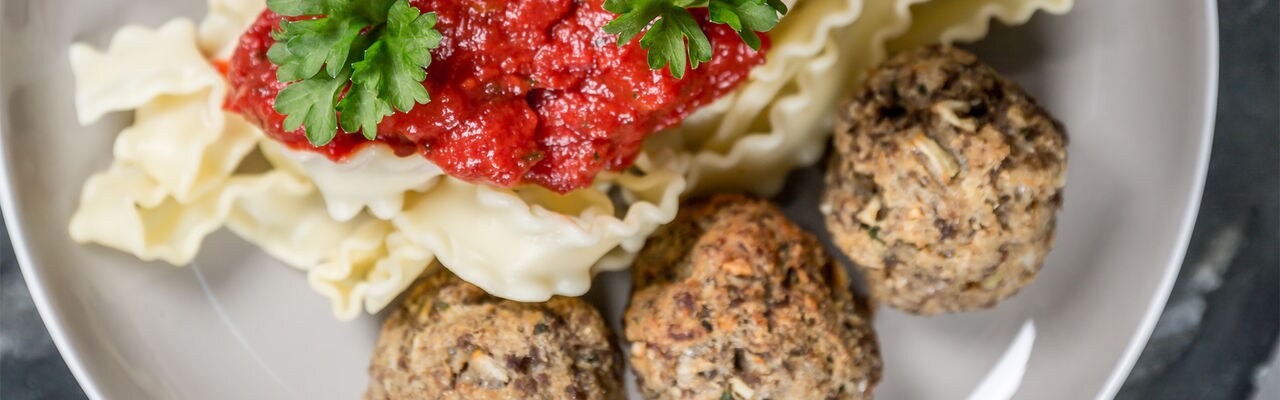 easy baked meatballs 1920x600