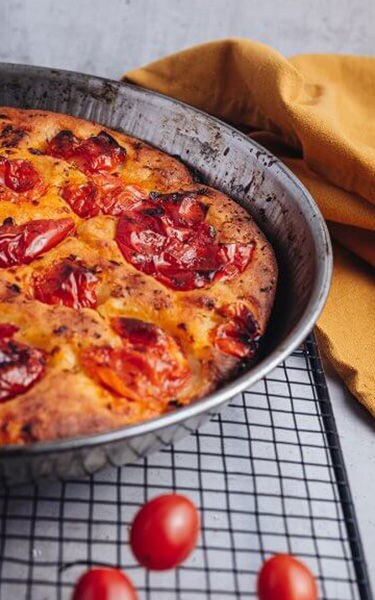 Bread-Egg-Pan-Pizza_375x600