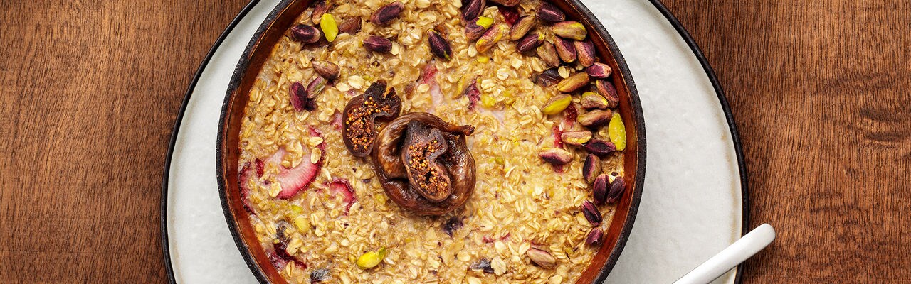 Grundig-bakes oats_1920x600