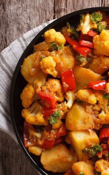 Cauliflower and Chicken Curry_375x600