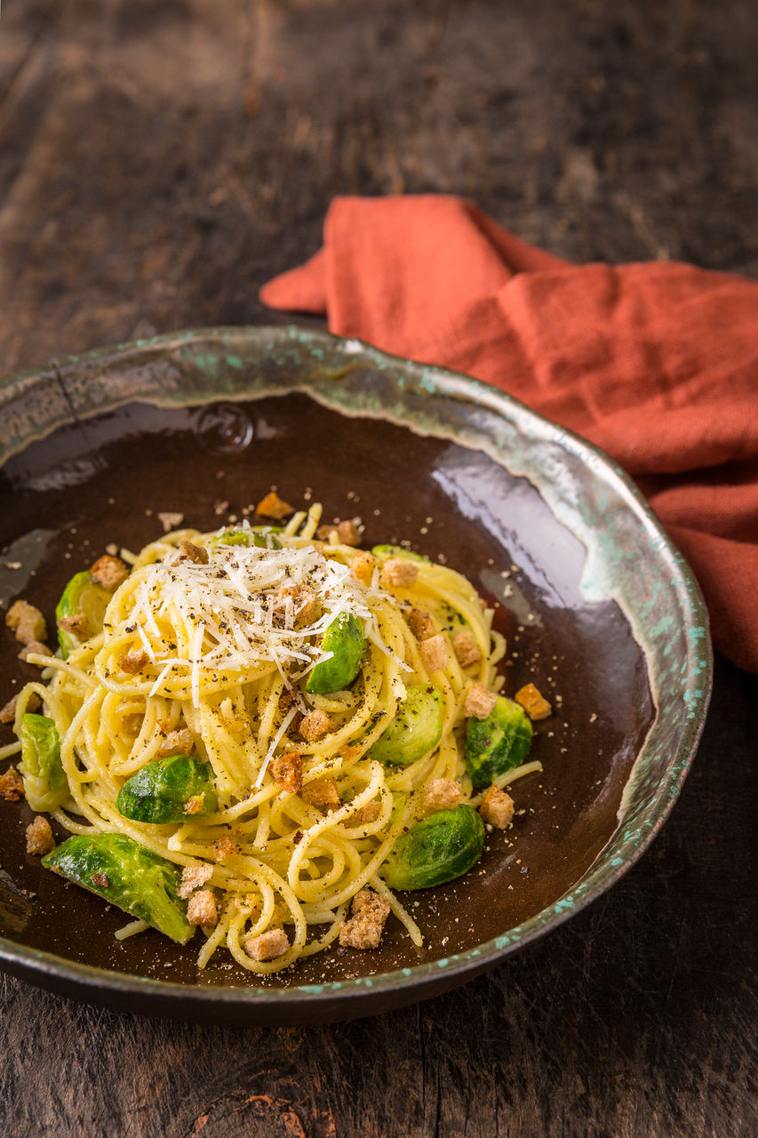 Spaghetti with Brussel Sprouts Pesto